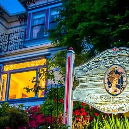 Clementine'S Guest House & Vacation Rentals Astoria Esterno foto