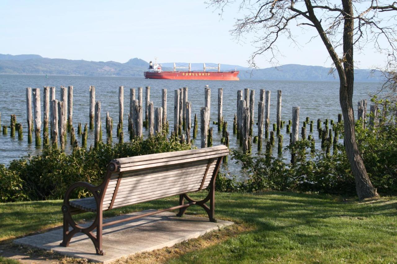Clementine'S Guest House & Vacation Rentals Astoria Esterno foto
