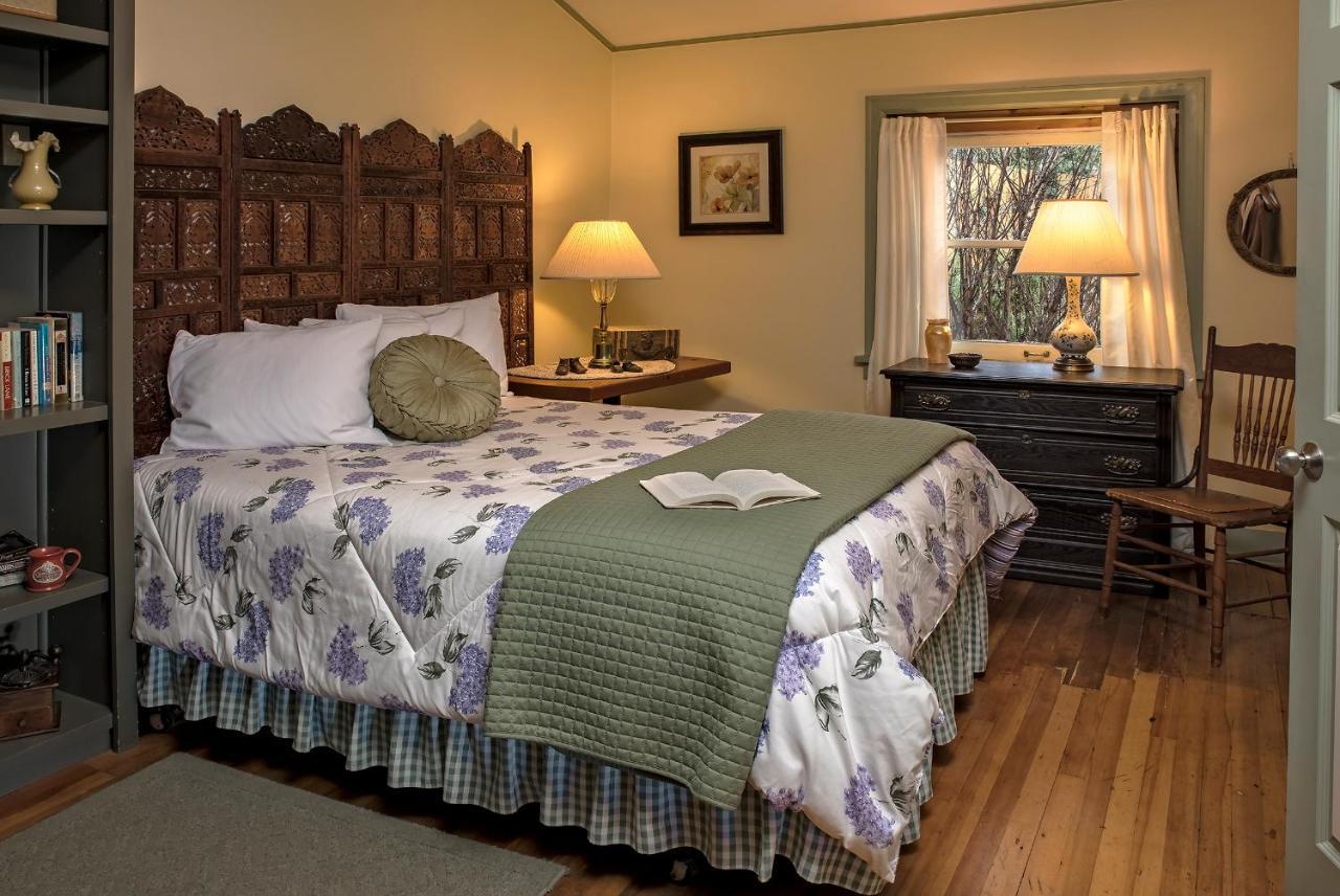 Clementine'S Guest House & Vacation Rentals Astoria Esterno foto