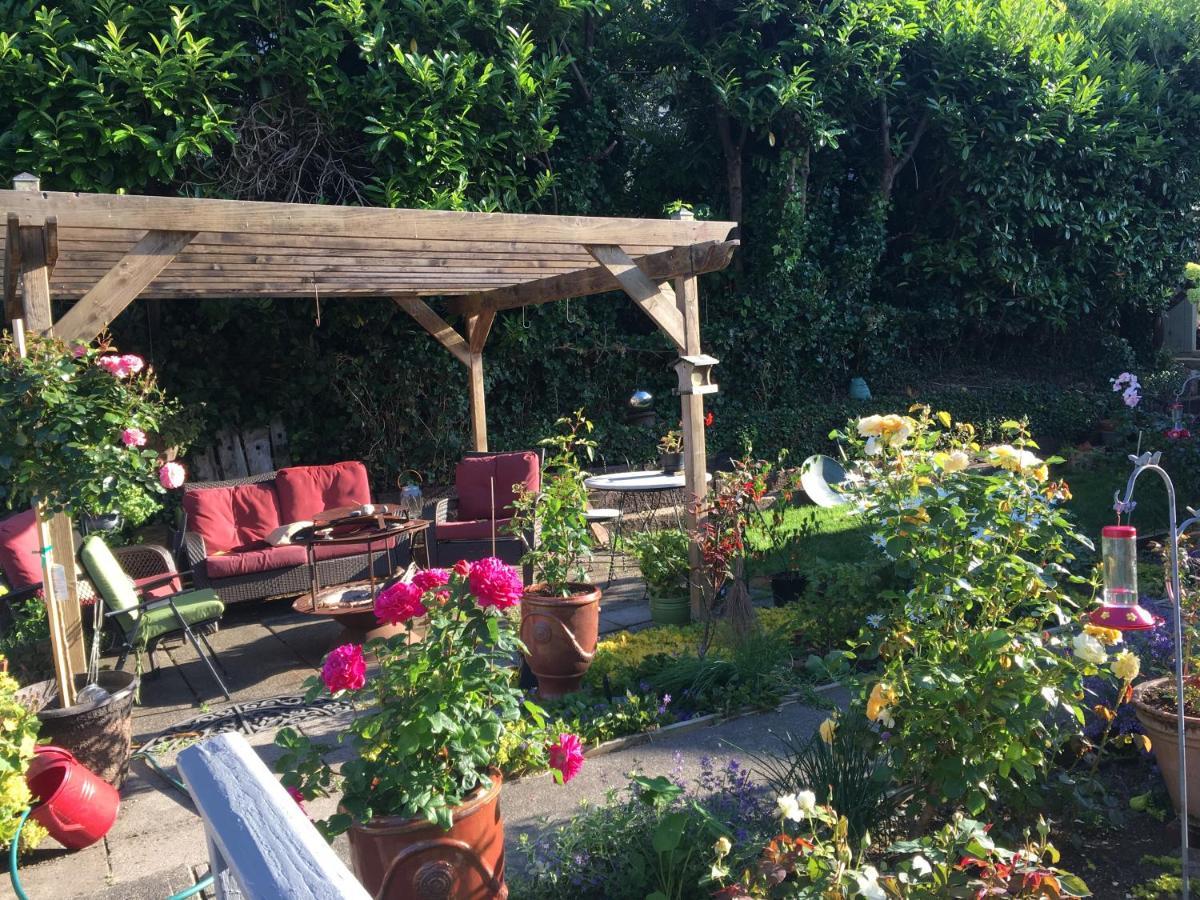 Clementine'S Guest House & Vacation Rentals Astoria Esterno foto