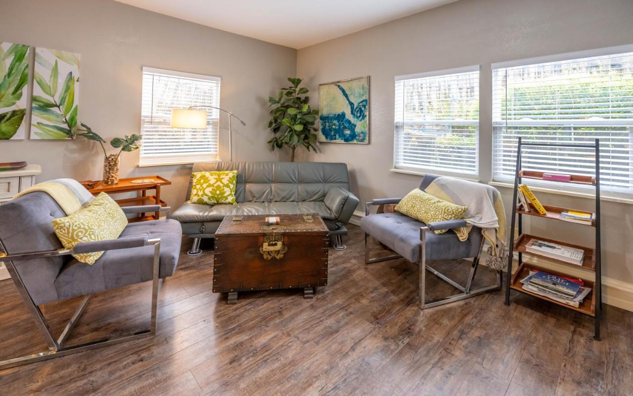 Clementine'S Guest House & Vacation Rentals Astoria Esterno foto