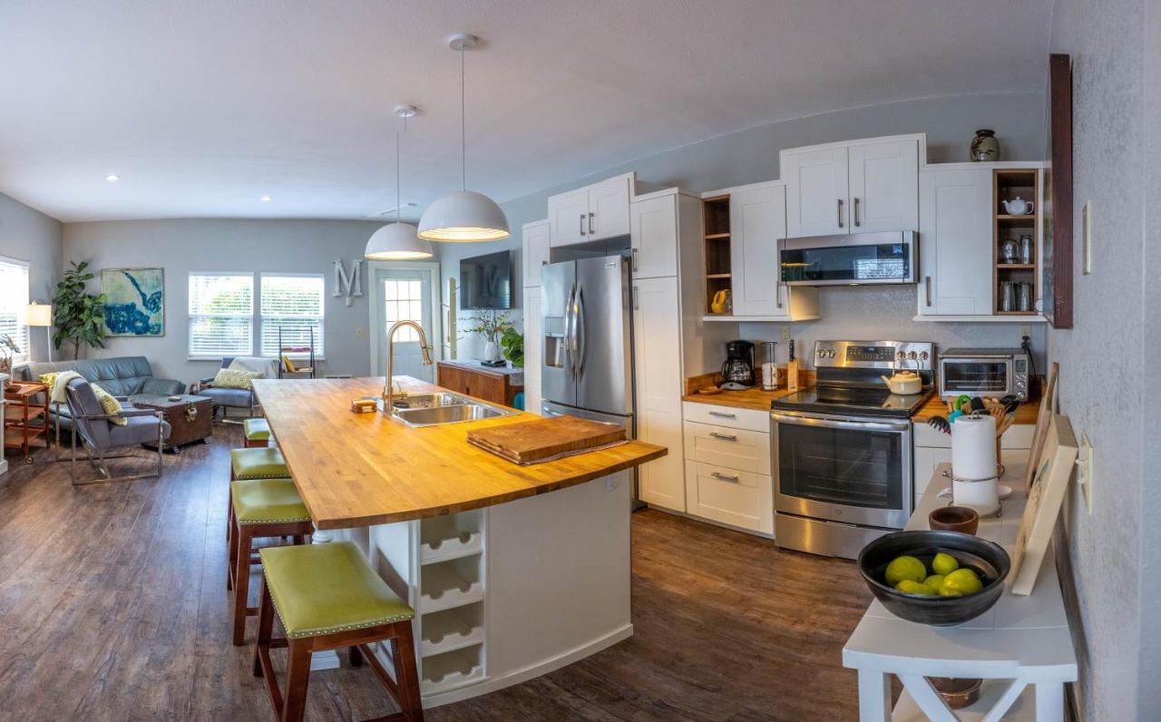 Clementine'S Guest House & Vacation Rentals Astoria Esterno foto