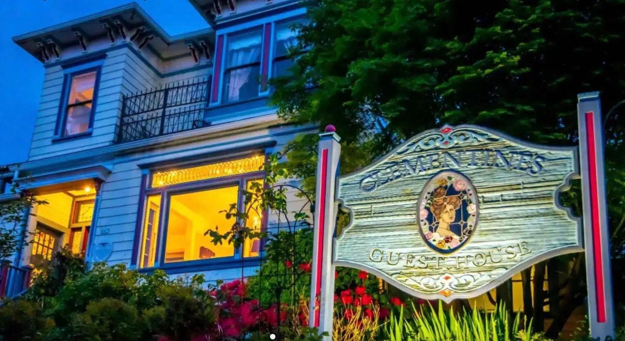 Clementine'S Guest House & Vacation Rentals Astoria Esterno foto